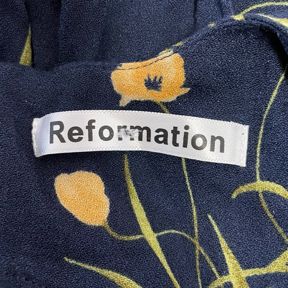 Reformation hunt dress Mademoiselle  AUTHENTIC🍒 - Picture 16 of 17